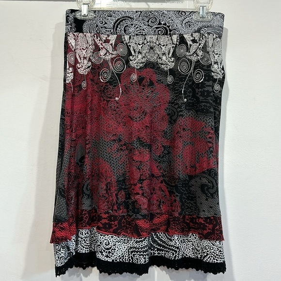 Desigual lace print tier layer mini skirt women’s small black red white - Picture 8 of 8